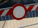 Chiusura ponte sul Cavo Napoleonico in Via Frutteti